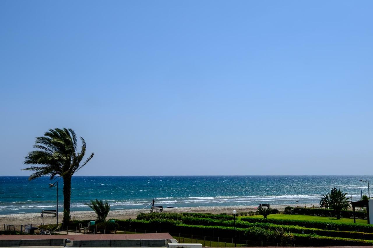 Yiallos Village C107 Larnaca Exterior photo